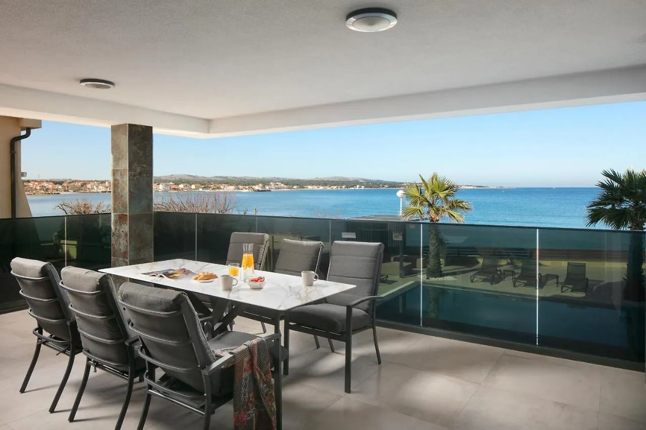 Malibu Imperial Resort Vir 0*,